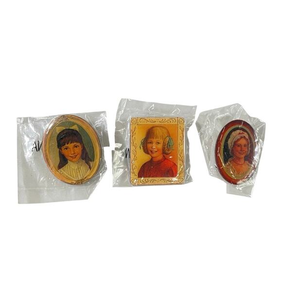 American Girl Vintage Historical Doll Portrait Enamel Pins 3pc Set Hallmark NEW - Picture 2 of 5